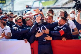 Studio Julian Kroehl